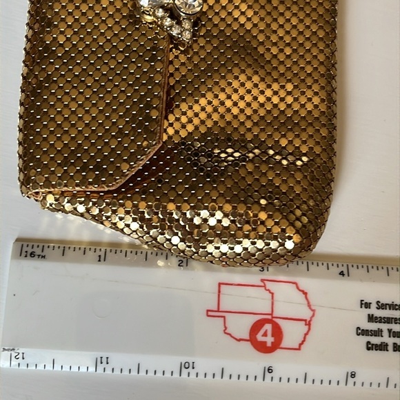 Vintage Whiting & Davis Gold Chainmail Clutch Rhinestone Clasp - Picture 14 of 15